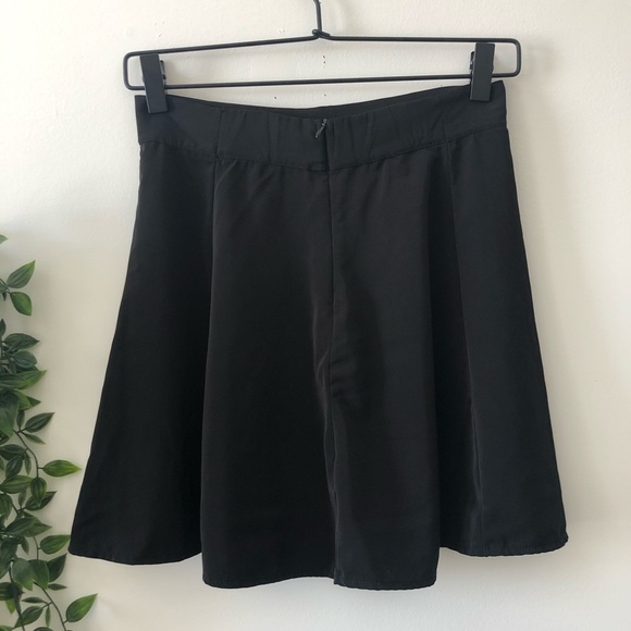 ❌SOLD❌ Brandy Melville Black Skirt - Picture 3 of 3